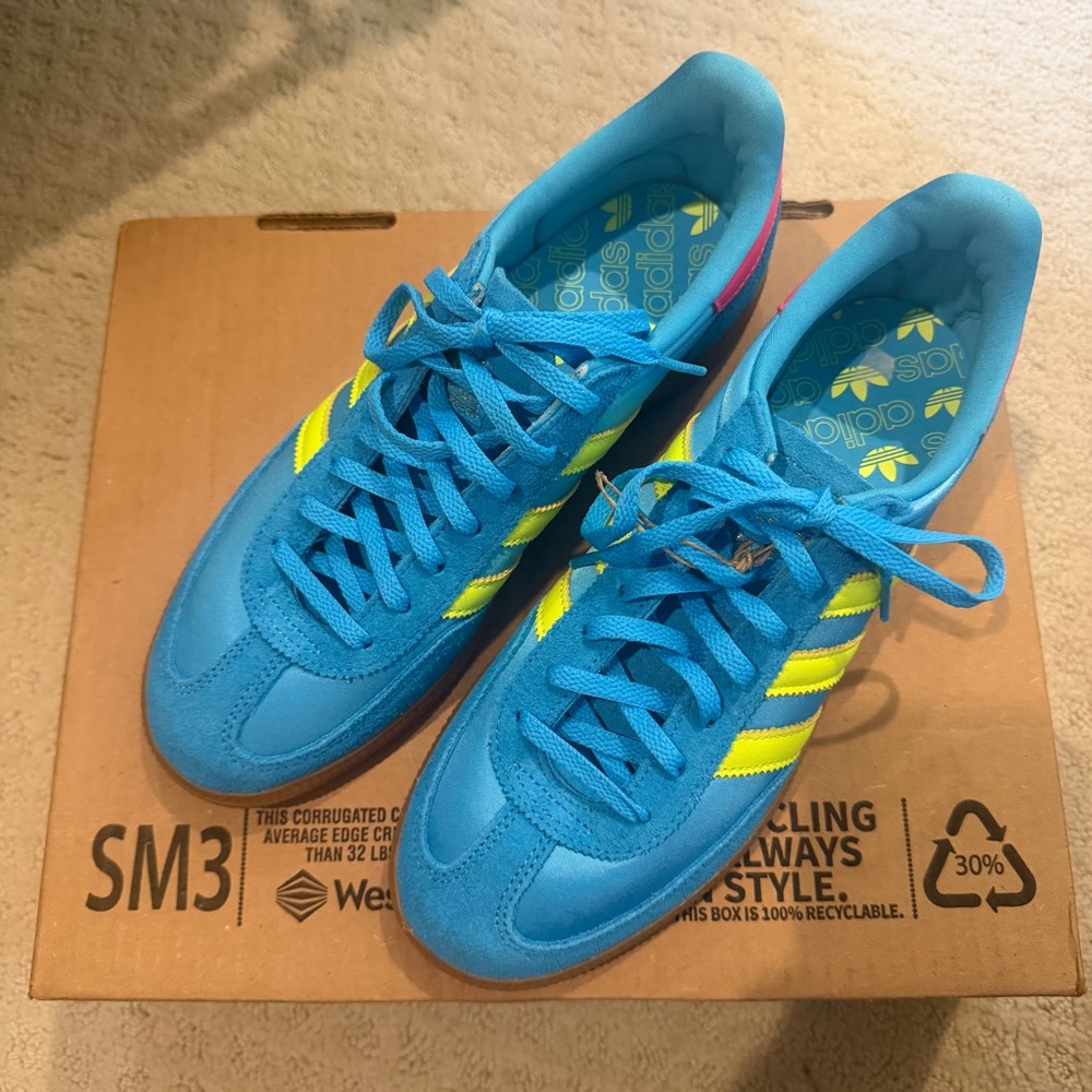 NEW Women's Adidas Handball Spezial Shoes 'Sky Rush' Sz 8.5 - Picture 9 of 13